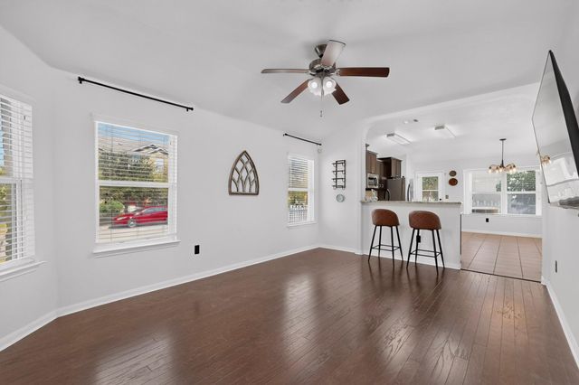 671 Tumlinson Fort WAY, Round Rock, TX 78664
