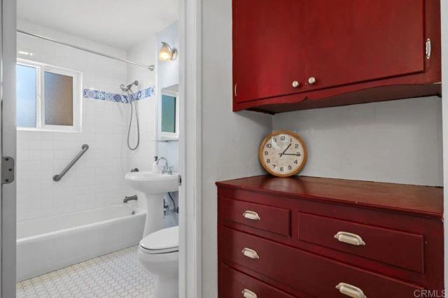 4163 Poplar Street, San Diego, CA 92105