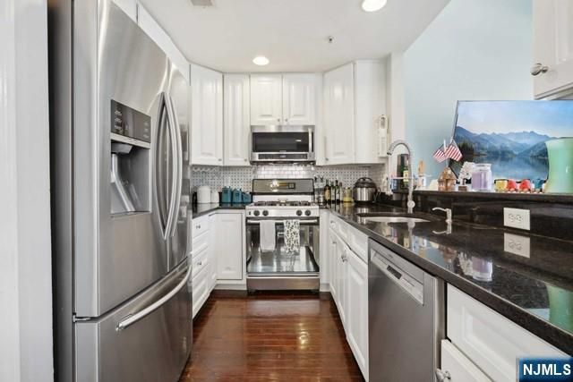 80 Lydia Drive, Guttenberg, NJ 07093