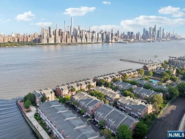 80 Lydia Drive, Guttenberg, NJ 07093