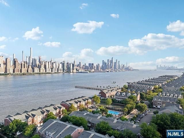 80 Lydia Drive, Guttenberg, NJ 07093