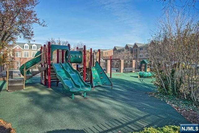 80 Lydia Drive, Guttenberg, NJ 07093