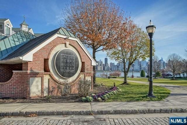 80 Lydia Drive, Guttenberg, NJ 07093