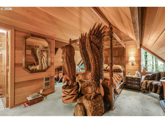 15202 WASHOUGAL RIVER Rd, Washougal, WA 98671