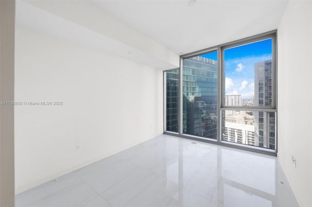 300 Biscayne Blvd Way 3709w, Miami, FL 33131