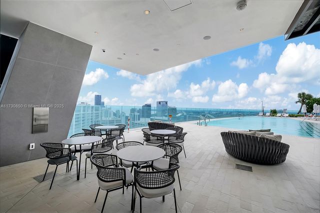 300 Biscayne Blvd Way 3709w, Miami, FL 33131