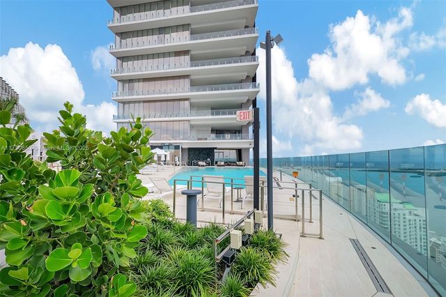 300 Biscayne Blvd Way 3709w, Miami, FL 33131