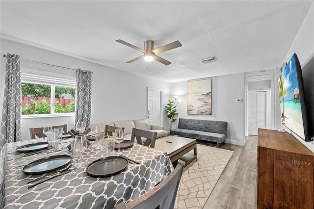 1208 NE 5th Ave 3, Fort Lauderdale, FL 33304