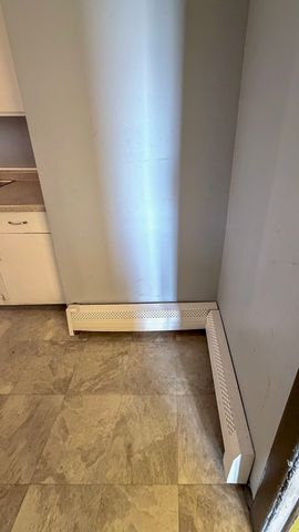 14547 Keystone Avenue 12, Midlothian, IL 60445