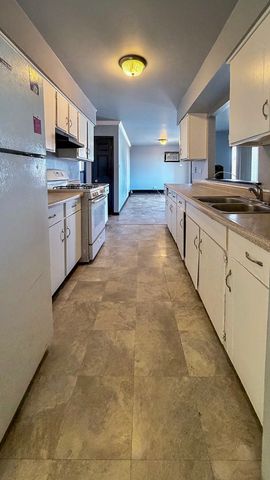 14547 Keystone Avenue 12, Midlothian, IL 60445