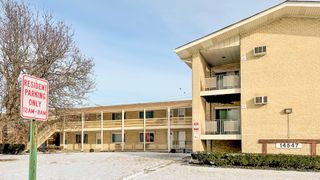 14547 Keystone Avenue 12, Midlothian, IL 60445