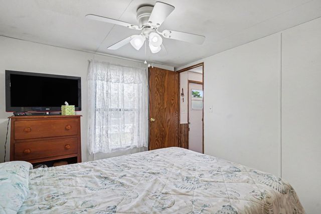 5 Crooked Island Circle, Murrells Inlet, SC 29576