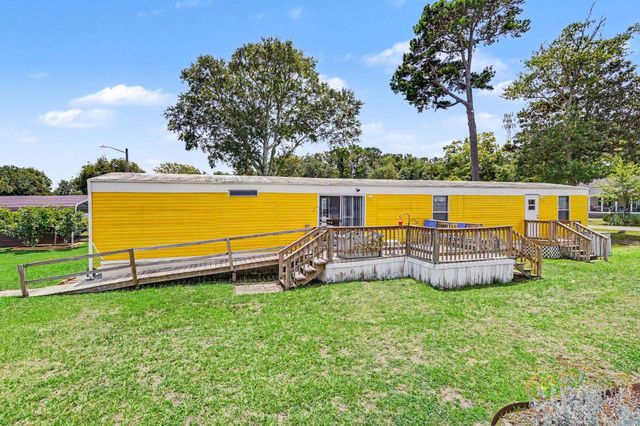 5 Crooked Island Circle, Murrells Inlet, SC 29576