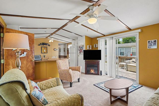 5 Crooked Island Circle, Murrells Inlet, SC 29576