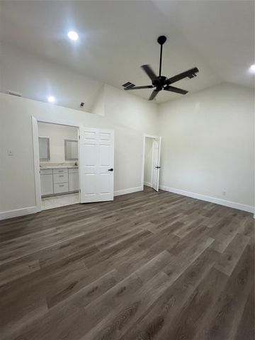 1010 Glen Valley Drive, Humble, TX 77338