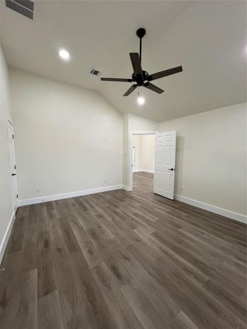 1010 Glen Valley Drive, Humble, TX 77338