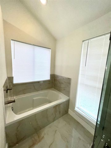 1010 Glen Valley Drive, Humble, TX 77338