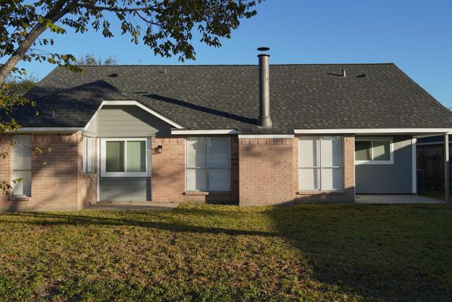 1010 Glen Valley Drive, Humble, TX 77338