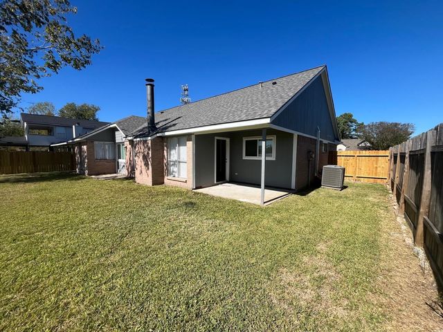 1010 Glen Valley Drive, Humble, TX 77338