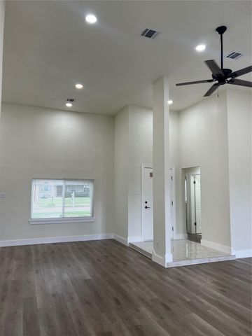 1010 Glen Valley Drive, Humble, TX 77338