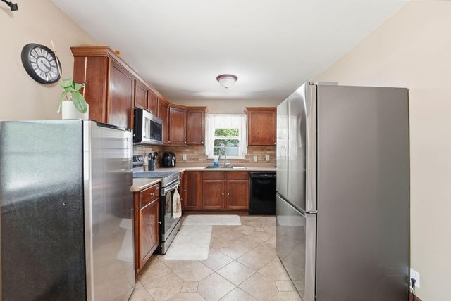 5012 Russell Avenue N, Minneapolis, MN 55430