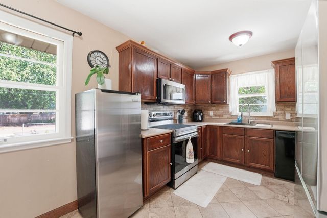 5012 Russell Avenue N, Minneapolis, MN 55430