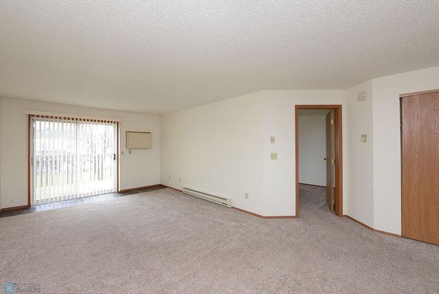 3442 32nd Street S, Fargo, ND 58104