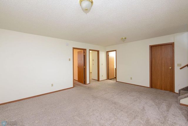 3442 32nd Street S, Fargo, ND 58104