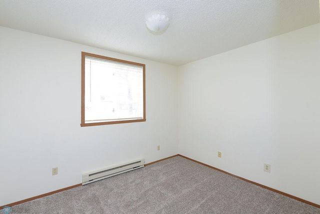 3442 32nd Street S, Fargo, ND 58104