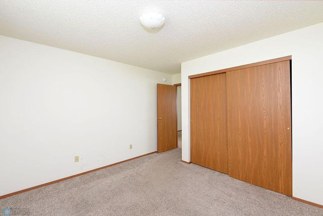 3442 32nd Street S, Fargo, ND 58104