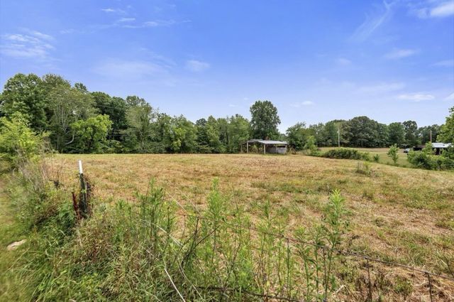 10498 Missionary Ridge Rd, Bon Aqua, TN 37025