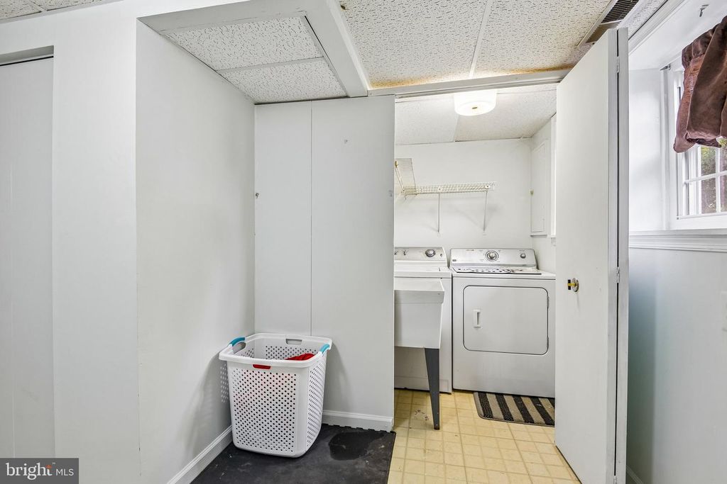 Image 43 of property listing at 1603 WINDING BROOK WAY, Baltimore, MD 21244