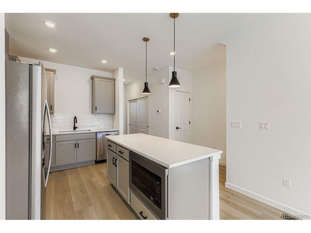 15344 W 69th Ave, Arvada, CO 80007