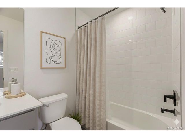 15344 W 69th Ave, Arvada, CO 80007