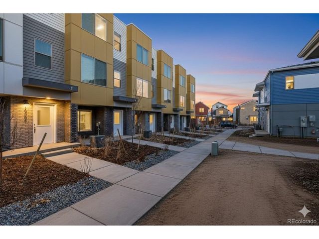 15344 W 69th Ave, Arvada, CO 80007