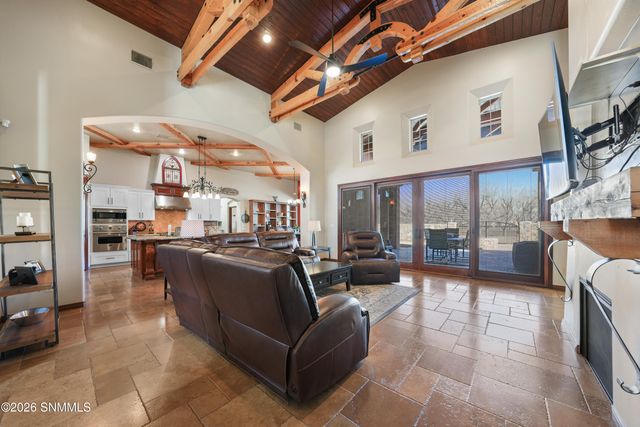 275 Sandy Beach Road, Las Cruces, NM 88005