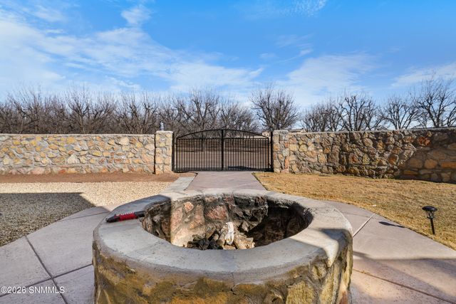 275 Sandy Beach Road, Las Cruces, NM 88005