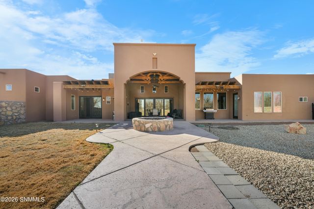 275 Sandy Beach Road, Las Cruces, NM 88005