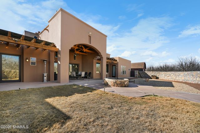 275 Sandy Beach Road, Las Cruces, NM 88005