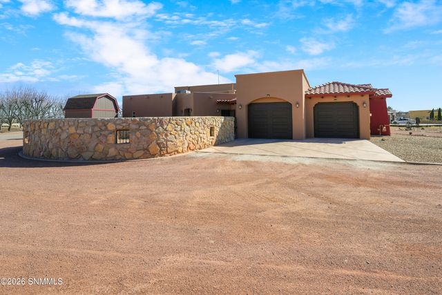 275 Sandy Beach Road, Las Cruces, NM 88005
