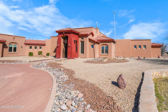275 Sandy Beach Road, Las Cruces, NM 88005