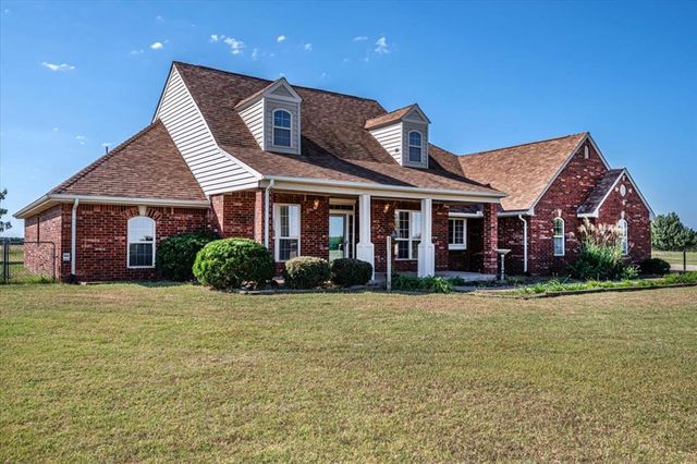 4701 E Prairie Grove Road, Guthrie, OK 73044