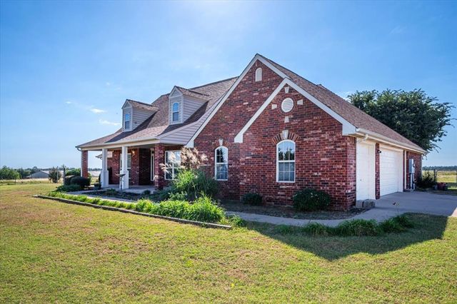 4701 E Prairie Grove Road, Guthrie, OK 73044