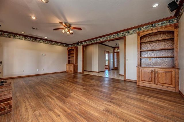 4701 E Prairie Grove Road, Guthrie, OK 73044