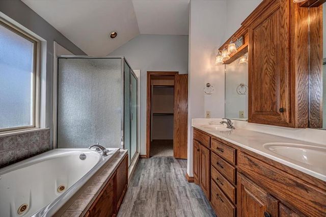 4701 E Prairie Grove Road, Guthrie, OK 73044