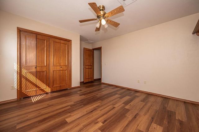 4701 E Prairie Grove Road, Guthrie, OK 73044