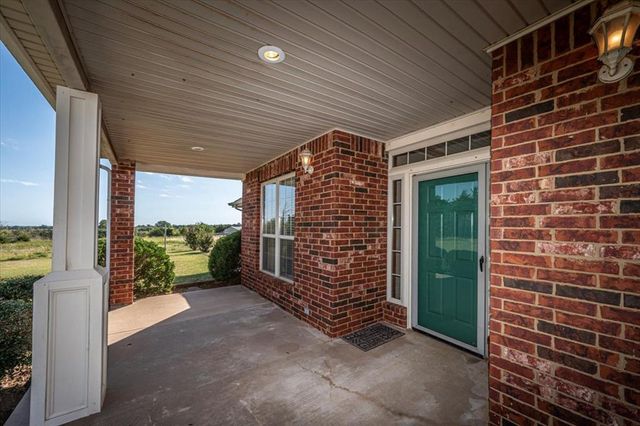 4701 E Prairie Grove Road, Guthrie, OK 73044