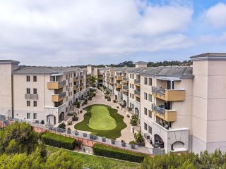 3877 Pell Pl 312, San Diego, CA 92130