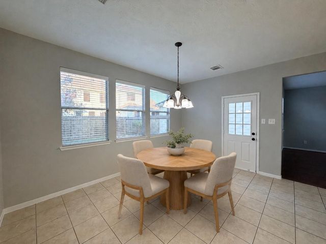 4531 Park Trail Lane, Pasadena, TX 77505