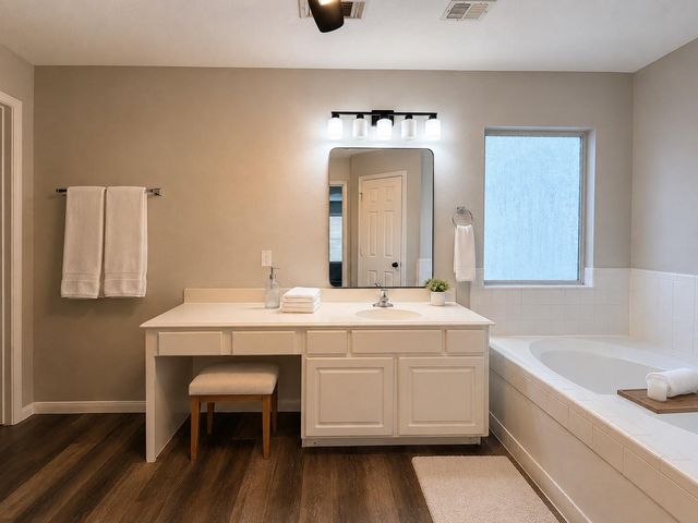 4531 Park Trail Lane, Pasadena, TX 77505